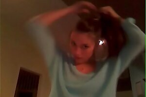 Sumptuous De-robe Vid Sumptuous Teenage Gf - streaptease.net